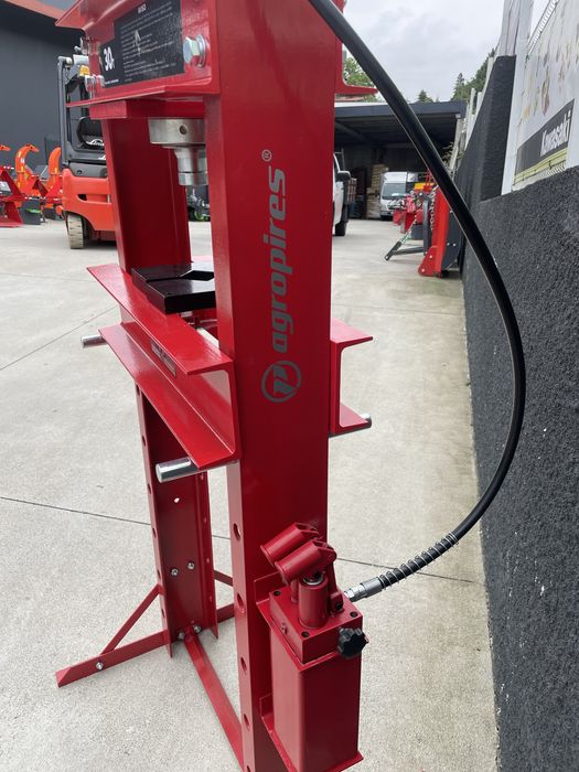 Prensa hidraulica 30 ton. com manometro