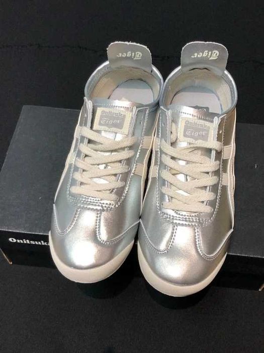 Onitsuka Tiger Mexico 66 Silver Off White R.43.5