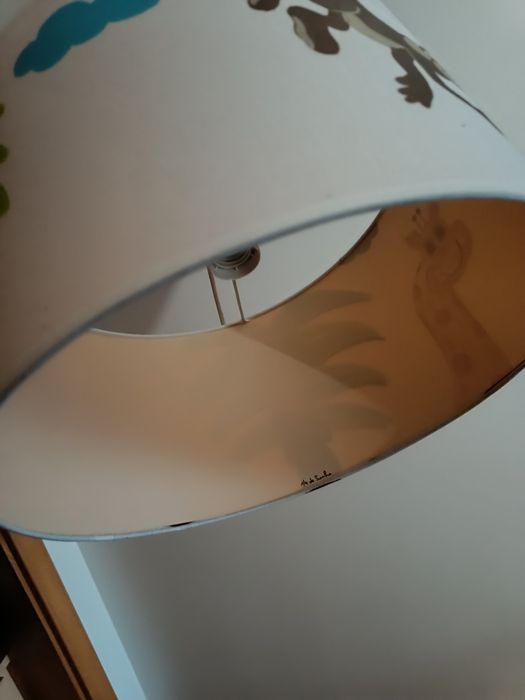 Candeeiro de teto de criança pintado à mão