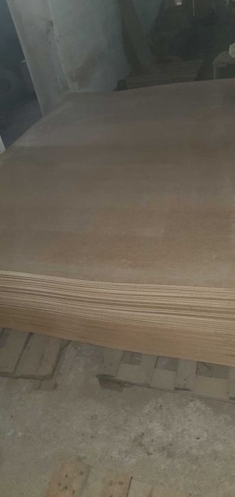 Продам фанеру 50грн кв.м і двп