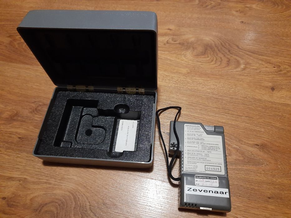 Alko-sensor IV alkomat