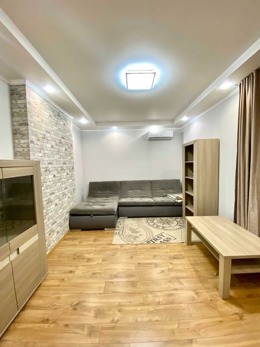 2 к. кв. Тбіліський провулок 1 Політехнічний інститут Смарт Плаза