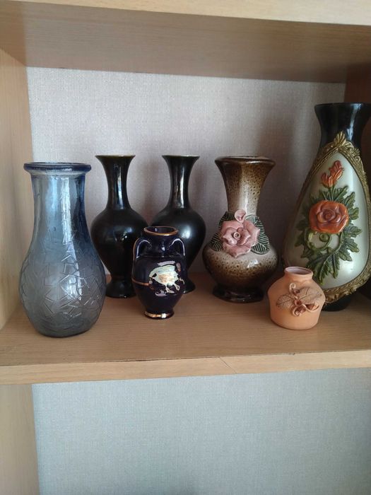 Фарфор статуэтка Глин,керамика и мини вазы кувшины посуда.Игрушки.