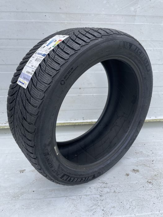 2xMichelin Pilot Alpin 5 245/40R18 2024rok