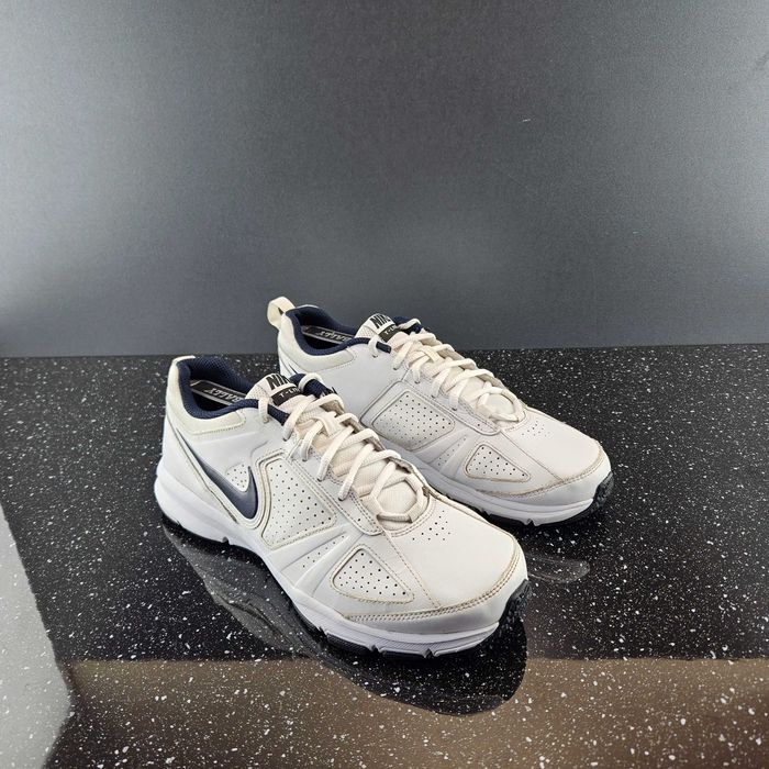 Кроссовки Nike T-Lite 11. Размер 44
