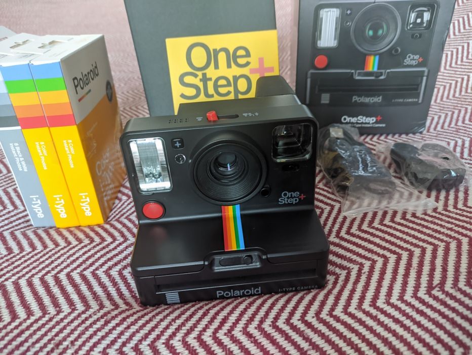 Palaroid One Step Plus