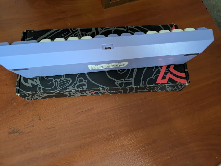 Продам механічну ігрову клавіатуру AJAZZ AK680