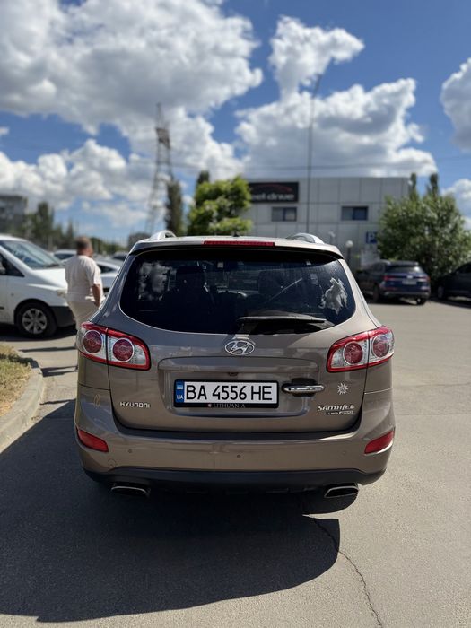 Hyundai SantaFe авто для військових