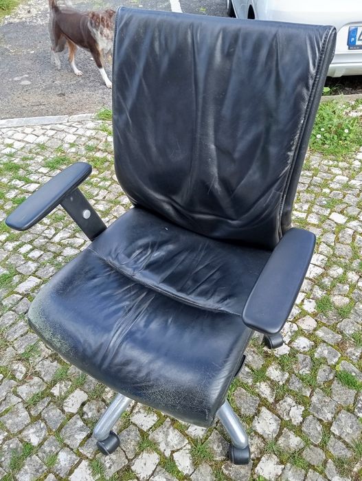 Cadeira escritório pele