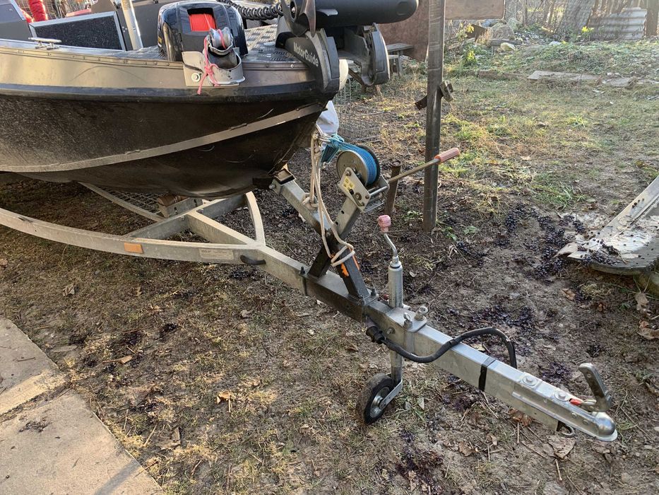 Катер FINVAL 470  з двигуном SUZUKI DF 70