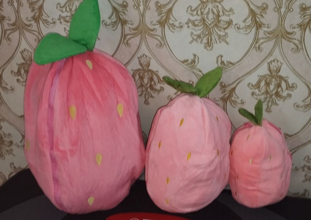 Мягкая игрушка Кролик Клубничка