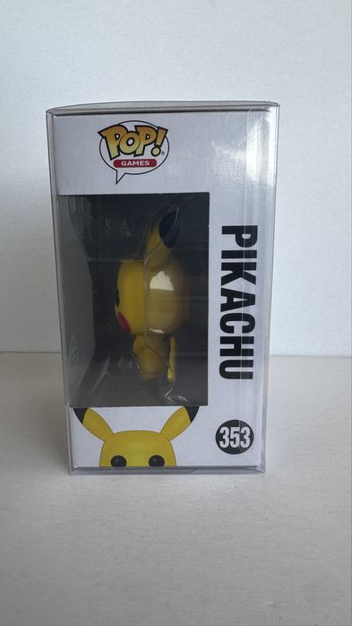 Funko Pop! Pikachu #353 — Pokémon Special Edition