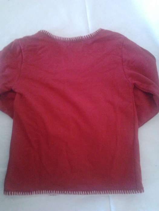 Casaco vermelho de Menina apertado á frente