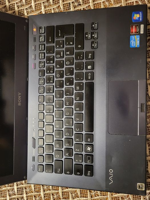 Laptop Sony Vaio i5