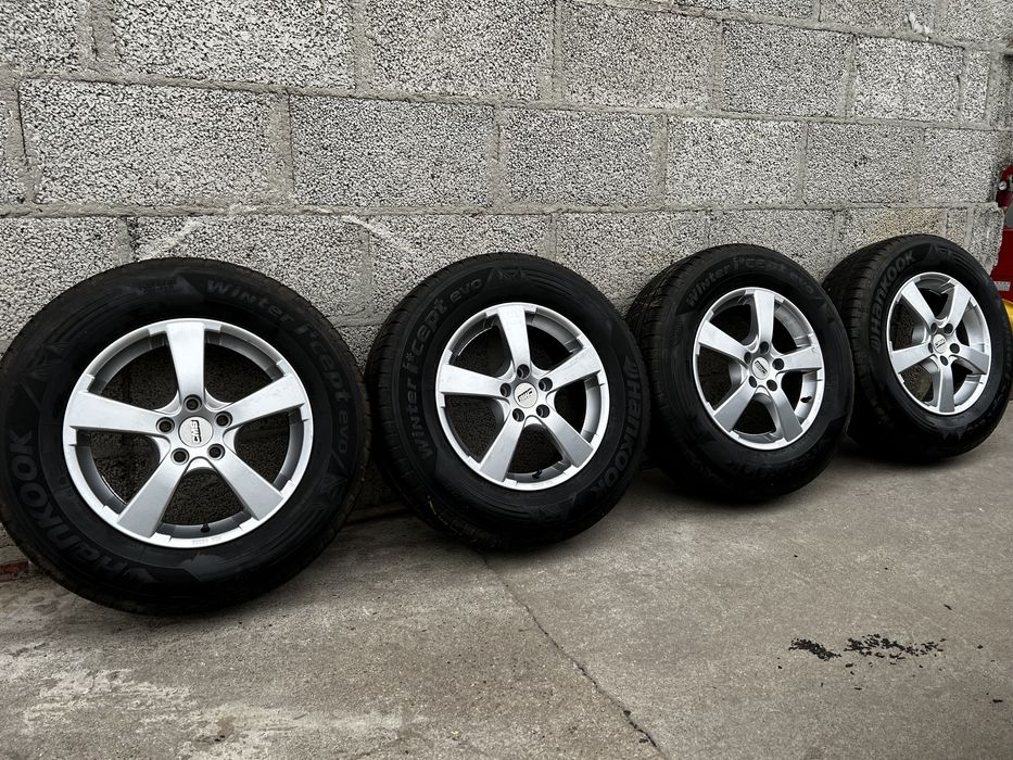 Alufelgi R16 5x108 Ford Kuga opony zimowe 215/70/16