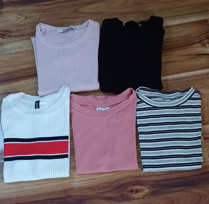 T-shirt damski,podkoszulki  rozmiar XS  -5 szt.zestaw