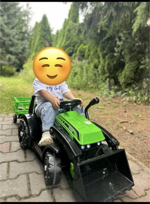 Продається дитячий трактор.