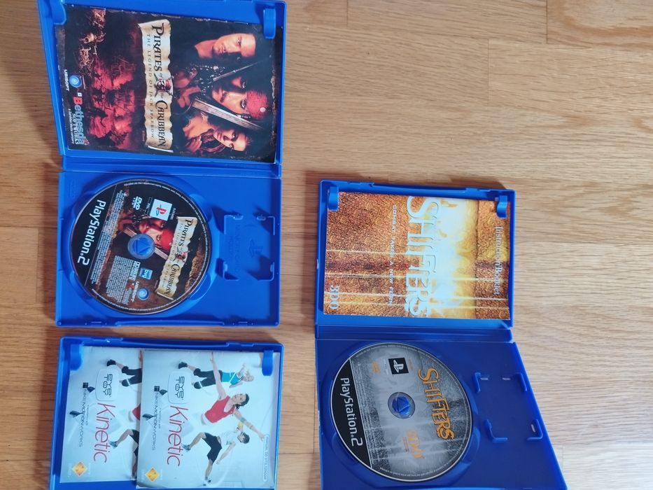 Lote de 7 jogos PlayStation 2 e PC