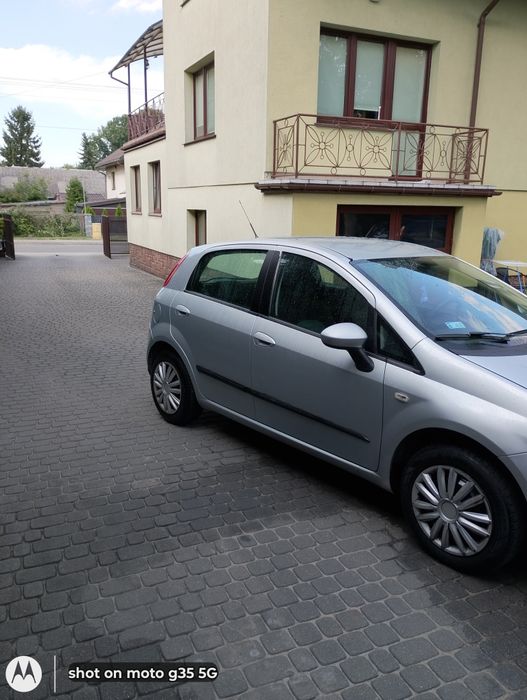 Grande punto salon polska 3letni gaz