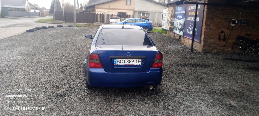 Продам Geely CK, 2008 рік

Продаю надійне та економне авто.
Двигун 1.3