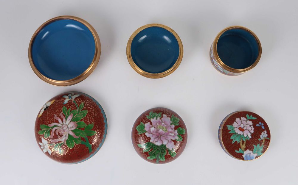 3 caixas de joias em cloisonné, CADA