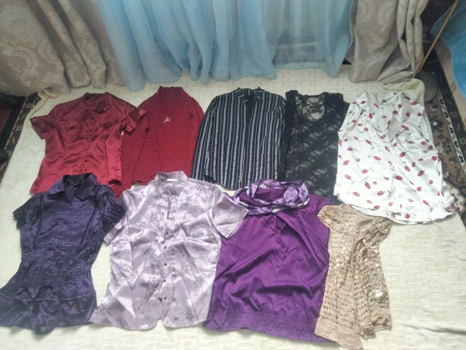 Отдам одежду, размеры 42-44.