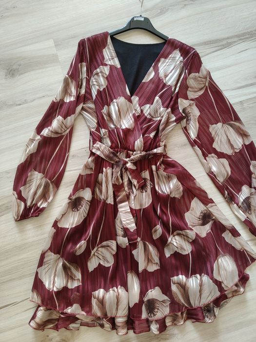Sukienka kwiaty burgund L