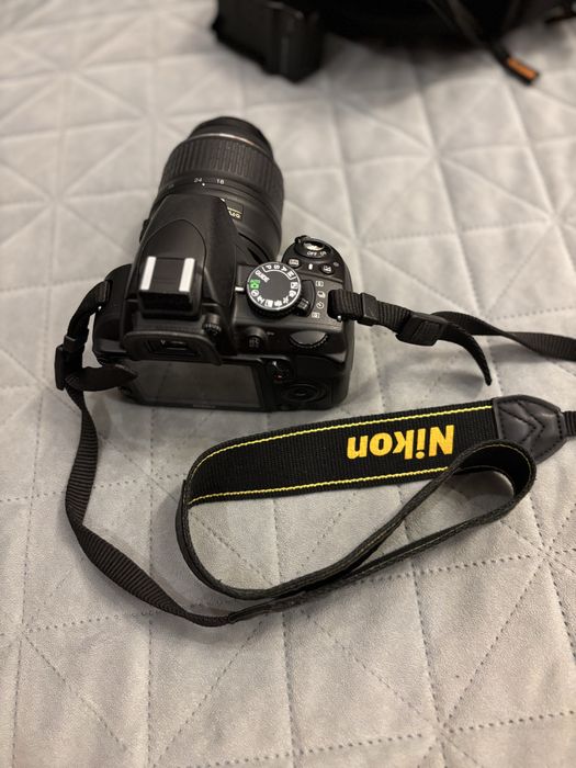 Фотоапарат Nikon D3100
