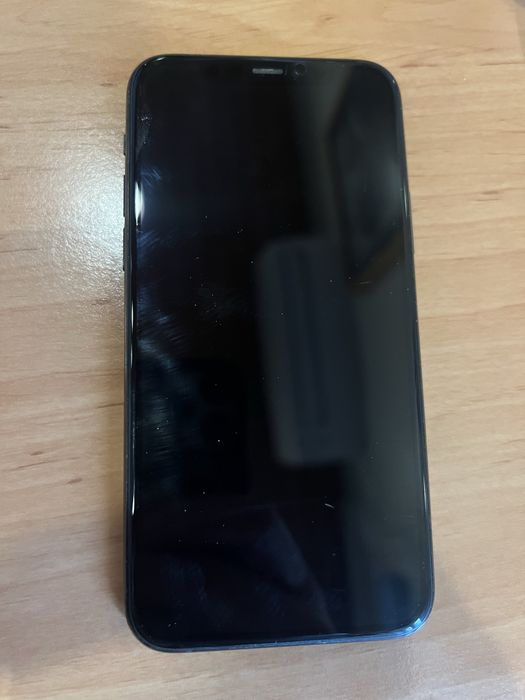 Iphone 11 pro impecavel,bateria 86%