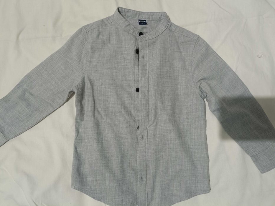 Camisa quase Nova 4 anos