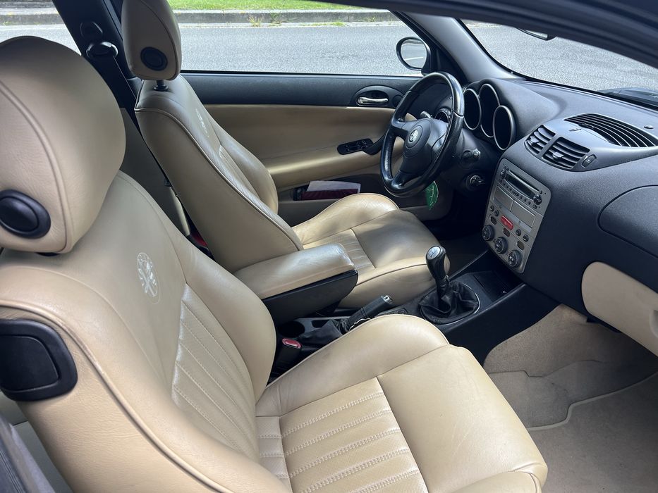 Alfa romeu carro como novo