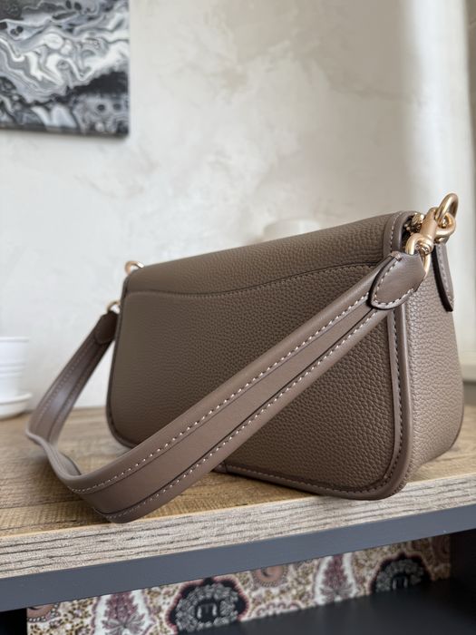 Сумка Coach жіноча коричнева