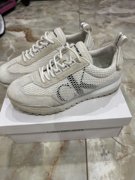 Продам Кроссовки СК