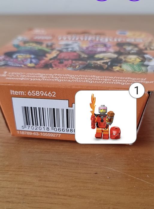 LEGO Minifigure Series 29 BIONICLE Cosplayer