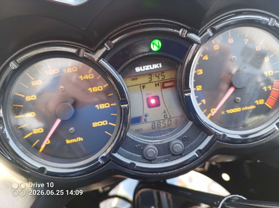 SUZUKI dl650 v-strom