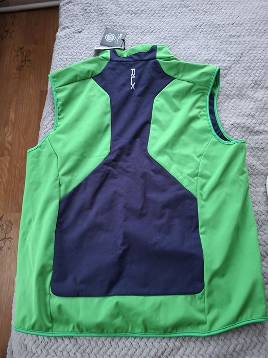 Продам  безрукавку POLO