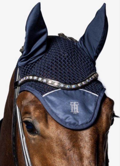 Granatowy nausznik dla konia tommy hilfiger