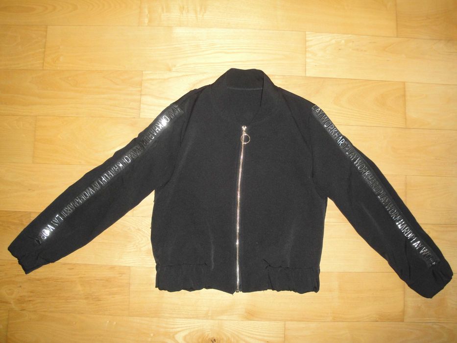Bluza/kurtka bomberka r. 152
