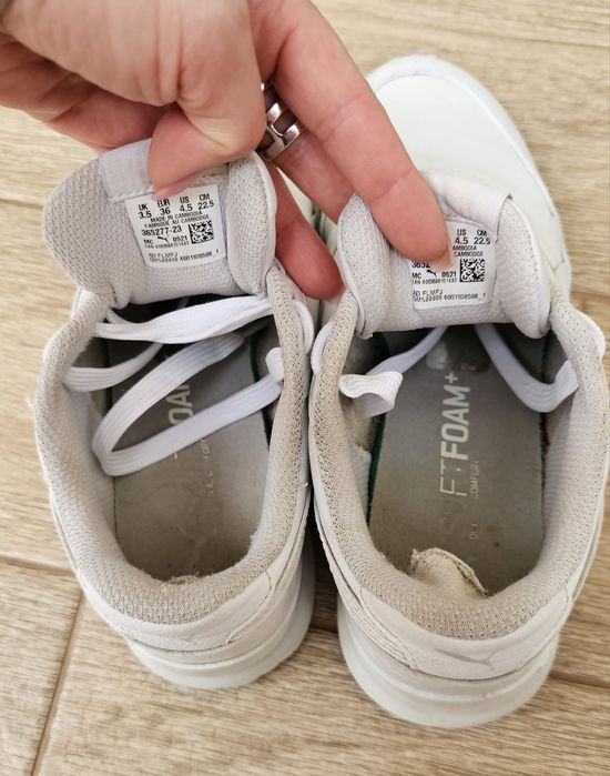 Жіночі кросівки  Puma Formstrip