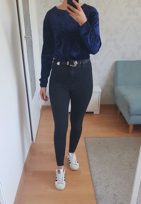 Bluza sweter welurowa granatowa dlugo rekaw S 36 M 38