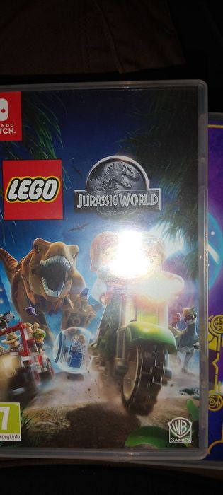 Pokémon Violet oraz Lego Jurrasic World