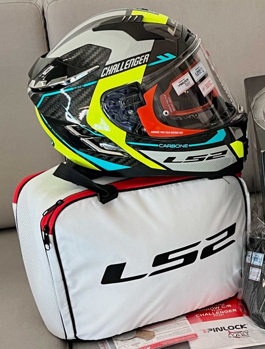 Capacete NOVO Carbono Total LS2 Challenger (50% DESCONTO) Tamanho XXS