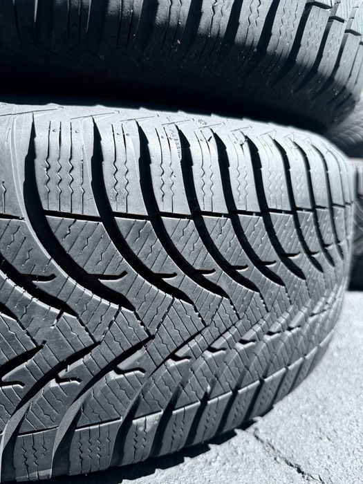 225 55 17 Michelin PA4 90% 2024 Шини Зима