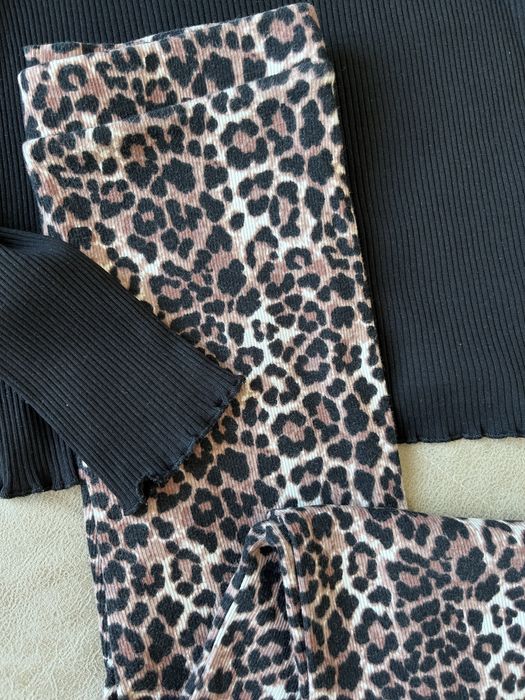 Комплект костюм ( реглан, лосіни кльош лео)