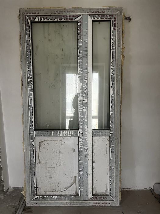 Вікна і вікна-двері з нової квартири