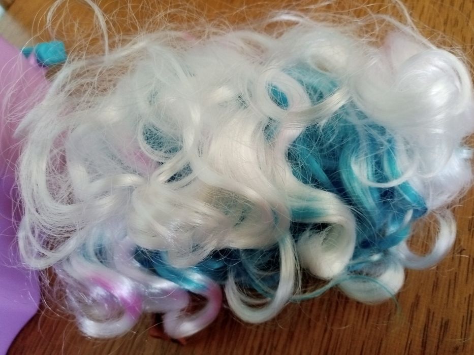 Лялька Hairdorables з прекрасним волоссям