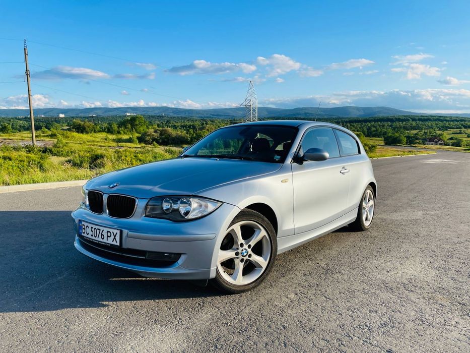 BMW 1 Series 2009 2.0 ідеальний стан