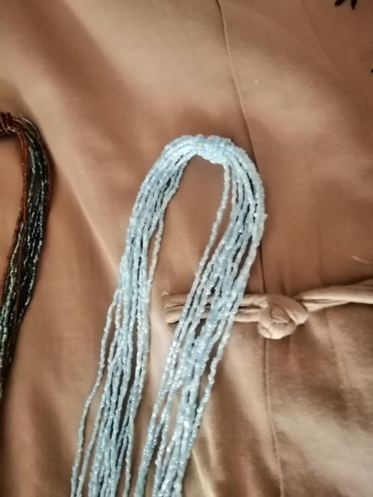 Missangas em fieiras