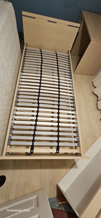 Łóżko 200/90 z materacem koło