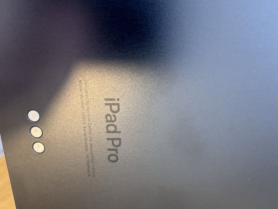 Ipad pro 13 M4 256gb novo, 0 ciclos